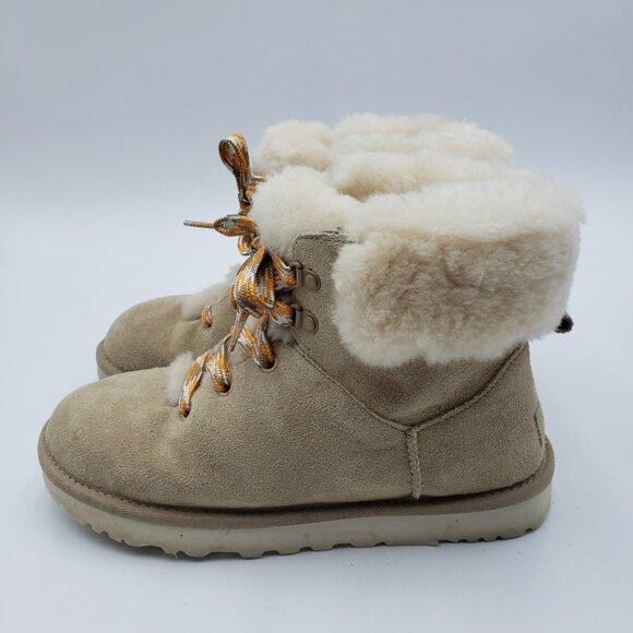 UGG Mini Alpine Boots 8 Womens Lace Up Suede Shearling Bootie Tan - Picture 1 of 9